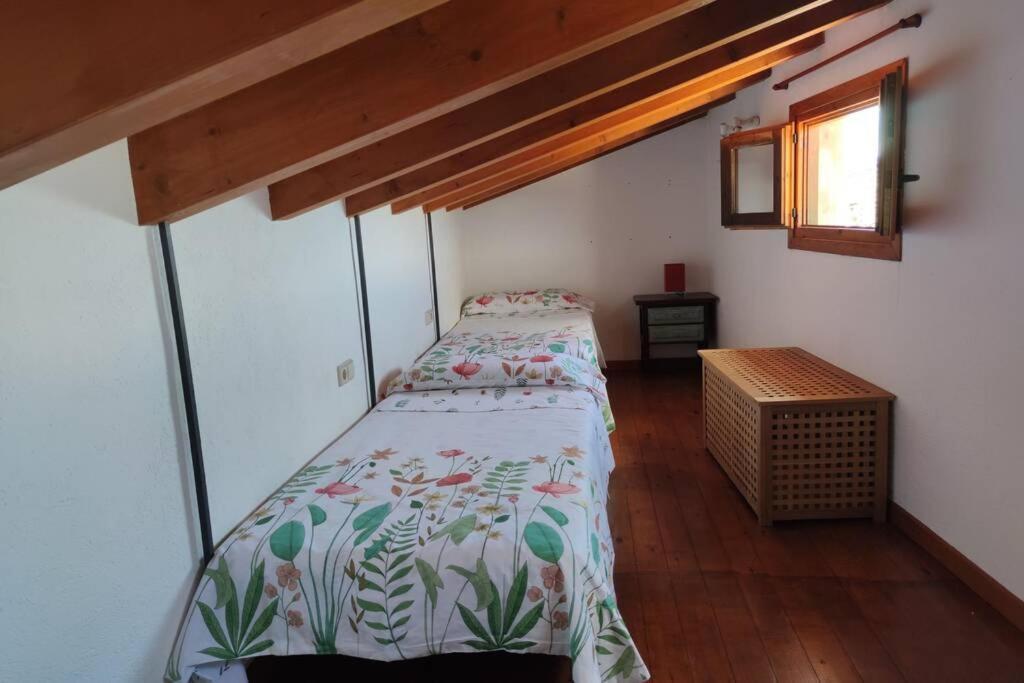 Villa Casa Escola La La Pobla de Segur Esterno foto